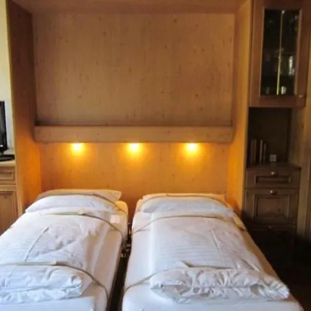 公寓 Appartmenthaus Birkenwald